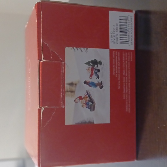 Making Snow Angels & Sledding Set of 2 St. Nicholas Square Village Accessories - Picture 7 of 8